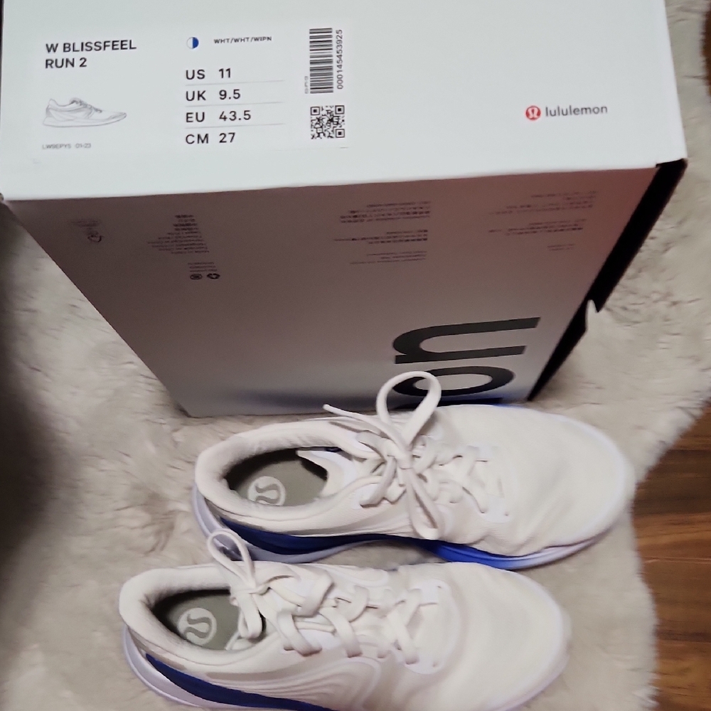 Lululemon EUC Blissfeel Run 2 Womens Size 11